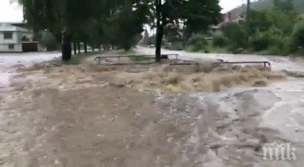 извънредно самоков закъса река боклуджака преля стигат помпите отводняване