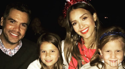 семейна идилия актрисата джесика алба сподели феновете отпразнувала юли