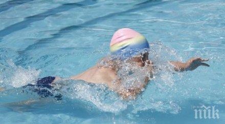 хлорът басейните влияе кожата косата