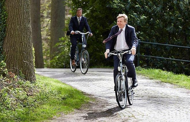 ВНИМАНИЕ! Уврежда ли колоезденето мъжката потентност?