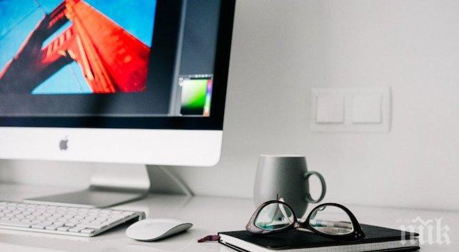 Опасно! Мажете се със слънцезащитен крем пред компютъра и смартфона