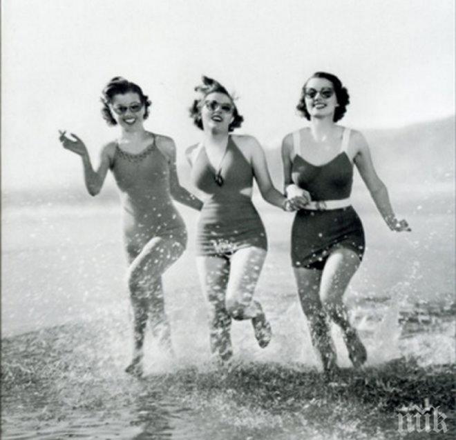 ШАШ! Ето как са плажували в миналото - уникални съвети за къпане в морето отпреди 120 години