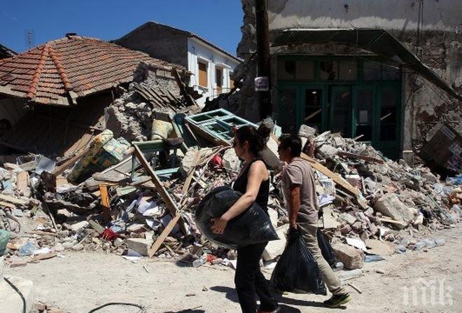 ДАРЕНИЕ! Папата дава 50 хил. евро за пострадалите от земетресения на Лесбос 
