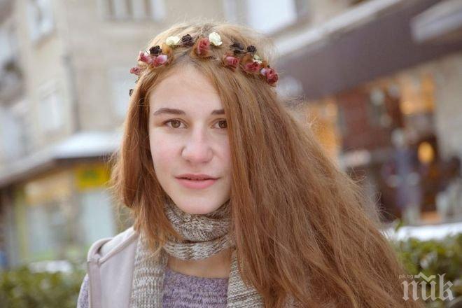 Щерката на Ваня Щерева стана певица - дебютира с римейк на Емил Димитров