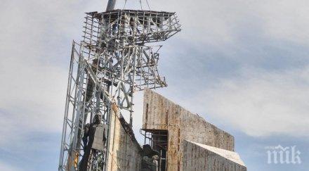 грандиозен скандал паметникът ндк направен статуи втора употреба