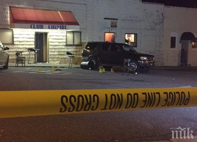 Екшън! Стрелба в нощен клуб в САЩ, поне трима ранени