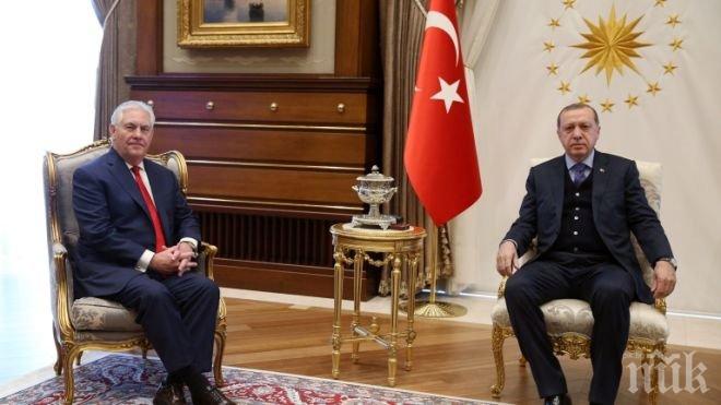 Реджеп Тайип Ердоган и Рекс Тилърсън са преговаряли в Истанбул