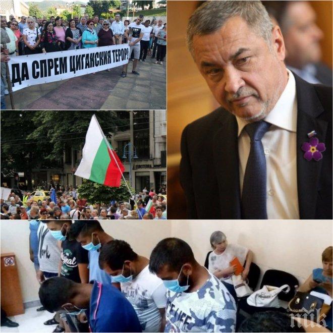БУНТ! Хора от Асеновград искат среща с вицепремиера Валери Симеонов! Иначе протестите продължават...