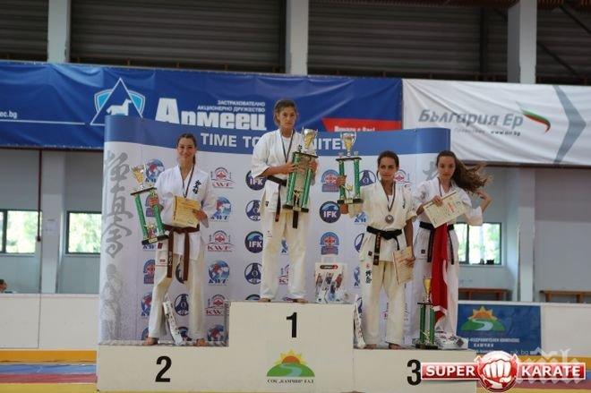 Три шампионски титли и общо 18 медала за каратеките ни от първенството по киокушин KWU Varna Cup 2017 (СНИМКИ)
