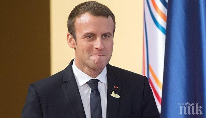 Натоварена програма! Президентът на Франция Еманюел Макрон закъсня за срещата си с Владимир Путин