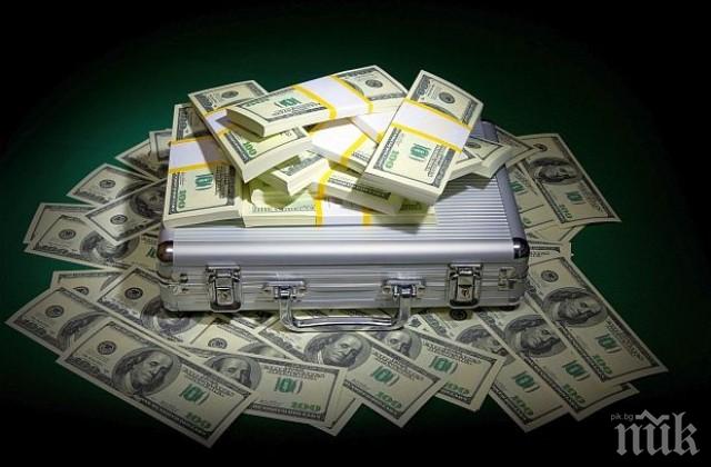 Ха, сега! Кой държи повече пари в банката - ние или американците?