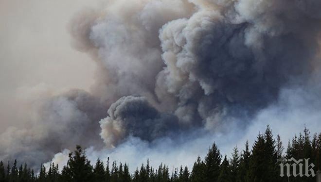 Бедствие! Над 14 000 души са евакуирани заради горските пожари в Канада