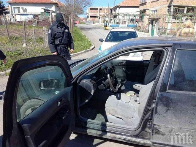 След удара срещу дилърите в Приморско и Царево: Арестуваха и 21-годишен с торба с дрога