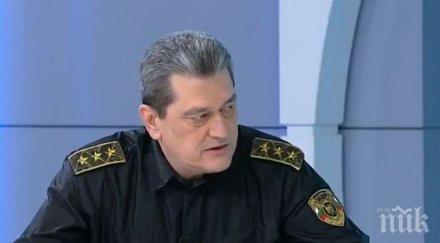 комисар николов хиляди пожарите началото годината пламъците кресна тръгнали цигара