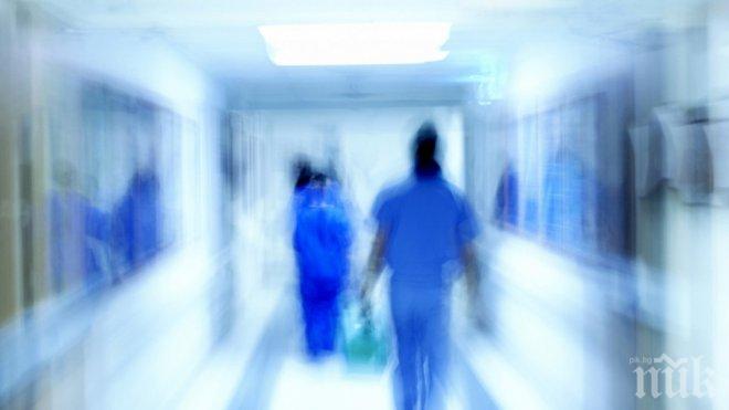 ИЗВЪНРЕДНО! Лекарите се борят за живота на бебето, което падна от 3-ия етаж