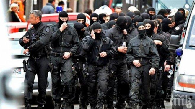 Французите правят изненадващи обиски и затварят джамии със закон