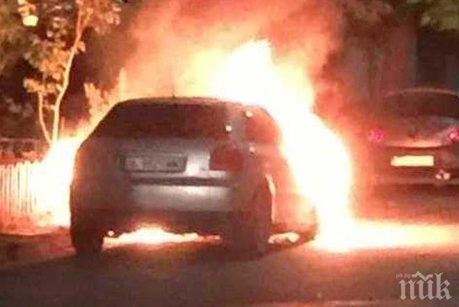 Огнен ужас в Бургаско! Четири коли и каравана станаха на пепел