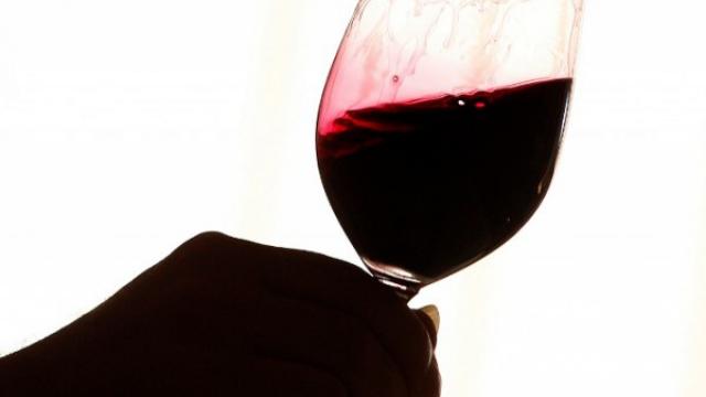 МВР разваля петъчния купон в селските кръчми