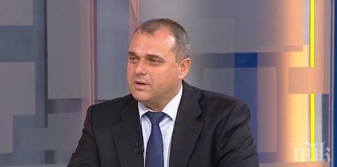 Депутатът патриот Искрен Веселинов: Създаваме условия за опасност за националната сигурност
