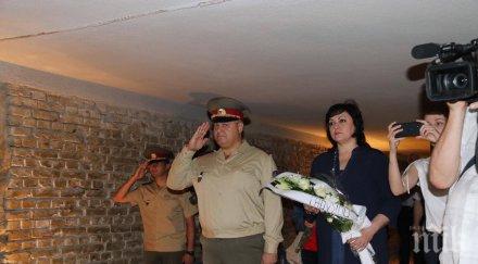 корнелия нинова прочувствен пост вапцаров