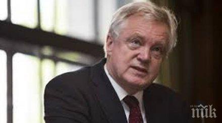 фаворит министърът въпросите брекзит дейвид дейвис предпочитаният наследник тереза мей сред консерваторите