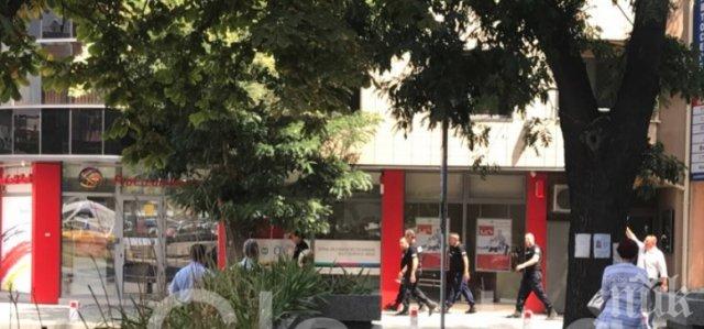 Прибраха в психодиспансера пловдивчанина, който се барикадира с кухненски нож