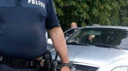 екшън общинският лидер абв враца мъжа контрабандисти спипаха нелегални цигари