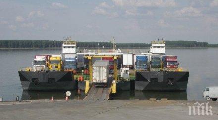 бурен вятър стопира фериботната връзка оряхово бекет