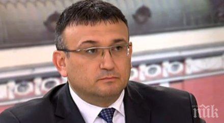 главният секретар младен маринов разкрития трафикантите бежанци тракия