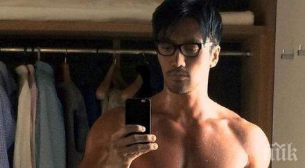 шок повярвате години мъж сингапурец смая света тяло лице младеж снимки