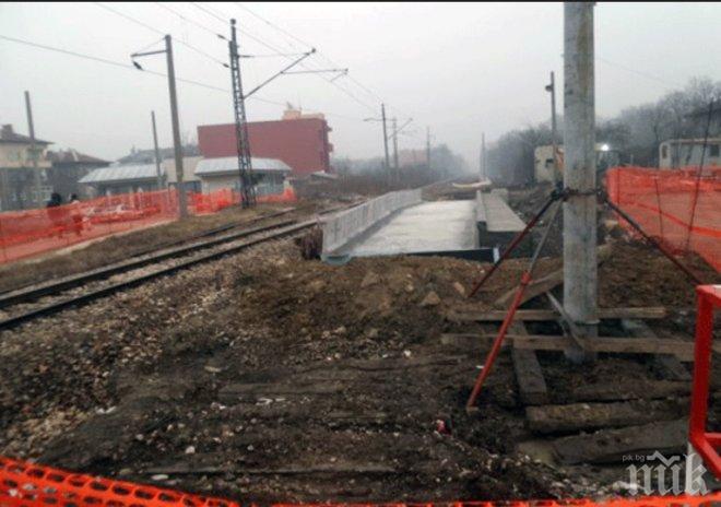 УЖАС! 20-тонна бетонова греда уби работник на гара Тодор Каблешков, спряха влака София-Бургас