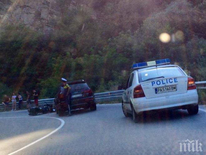 Мотоциклетист налетя на джип в насрещното