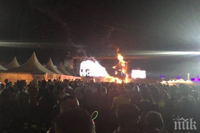 Над 20 000 души евакуирани заради пожар на сцената на музикален фестивал в Барселона (ВИДЕО)