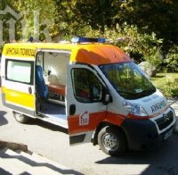 Автобус се натресе в камион на автомагистрала 