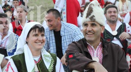 цветанов издирва симпатизанти села паланки