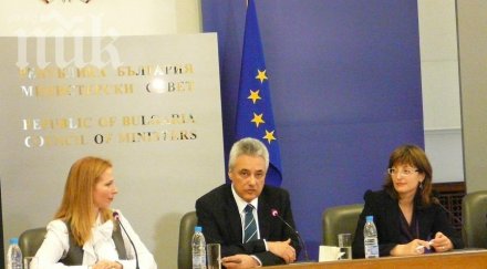 министерският съвет сашо диков грубо лъже манипулира