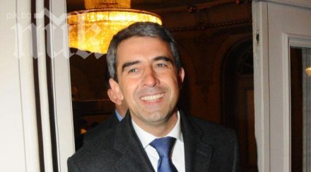 плевнелиев отива гости датската кралица