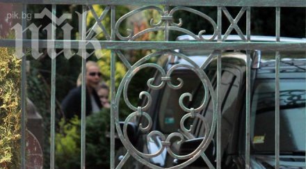 лара пробвала избяга похитителите