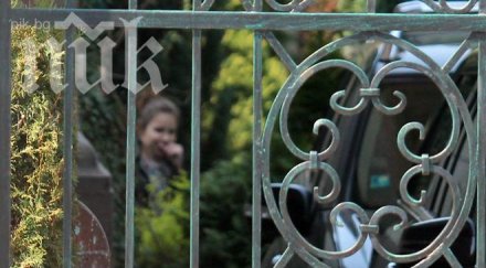 лара часове освобождаването