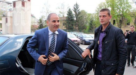 разпитът цветанов театър твърди ген атанасов