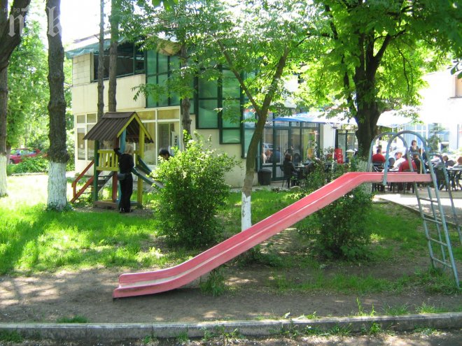 Издирват 3-годишния Асен, отговаря на името Умут (Снимка)