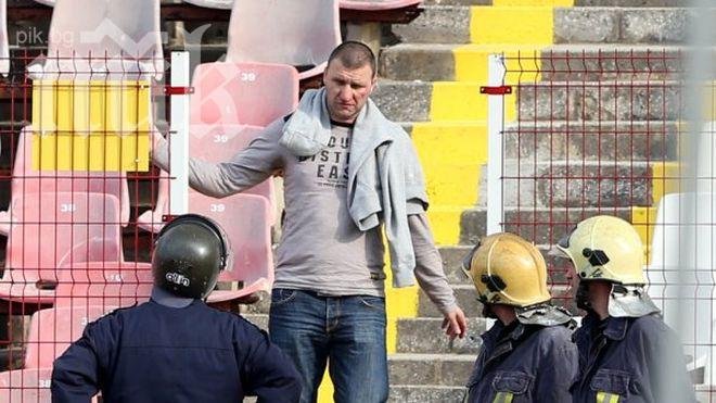 Битият на Армията треньор Коце Ангелов за нападателя си: Страхлив педал!