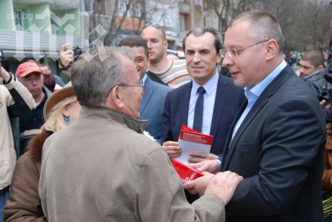 Станишев ще връща пушачите в кръчмите