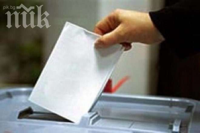 Заявките за гласуване на временен адрес - до 27 април