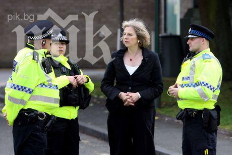 Британският вътрешен министър разпнат от парламента заради българи и румънци 