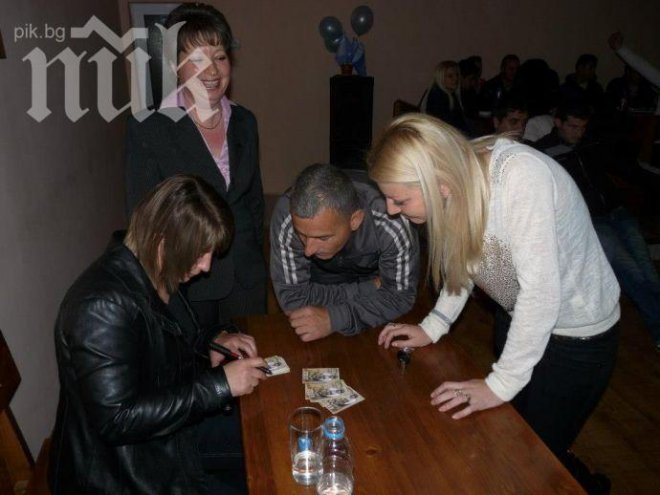 Станка Златева обеща да построи зала за борба в Сливен