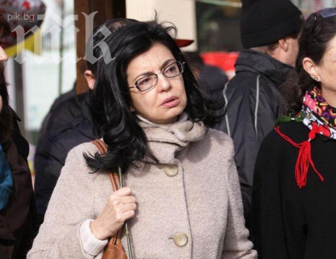 Вандали атакували офиси на Кунева