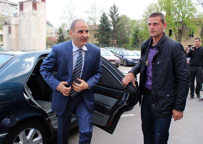 Разпитът на Цветанов е театър, твърди ген. Атанасов 