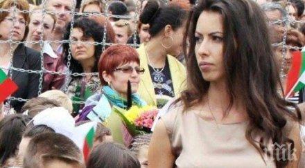 щъркелът дойде секси учителката силвия зубева роди дъщеря национала тодор скримов