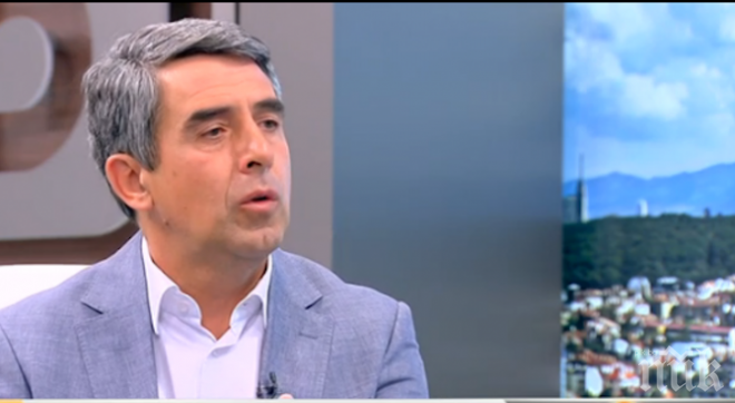 Плевнелиев се вреди пред Борисов! Бие се в гърдите: Аз съм катализаторът за договора с Македония